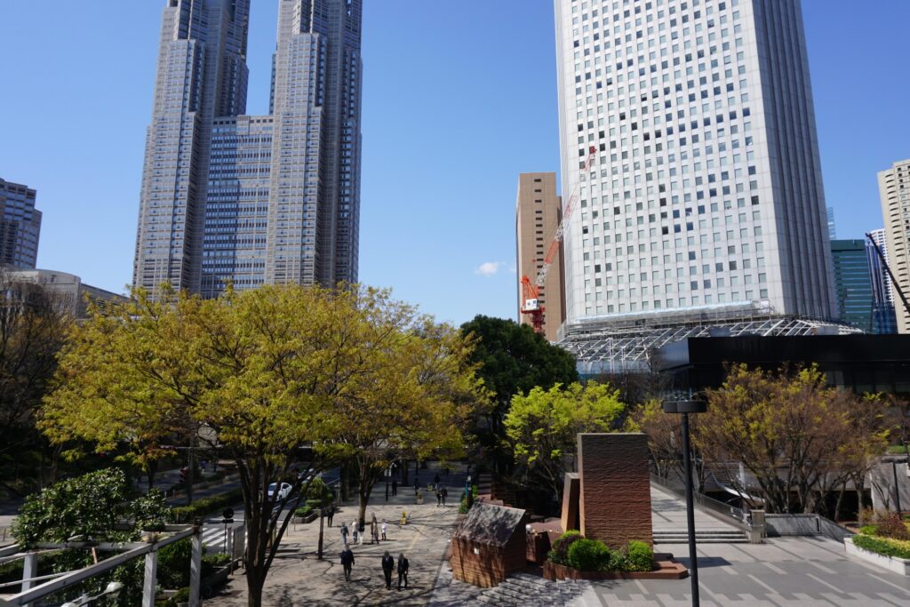 新宿駅西口周辺(都庁、住友ビルなど)の画像