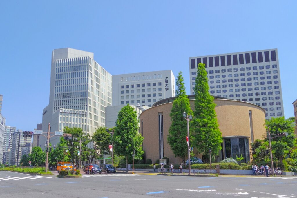 四ツ谷駅付近